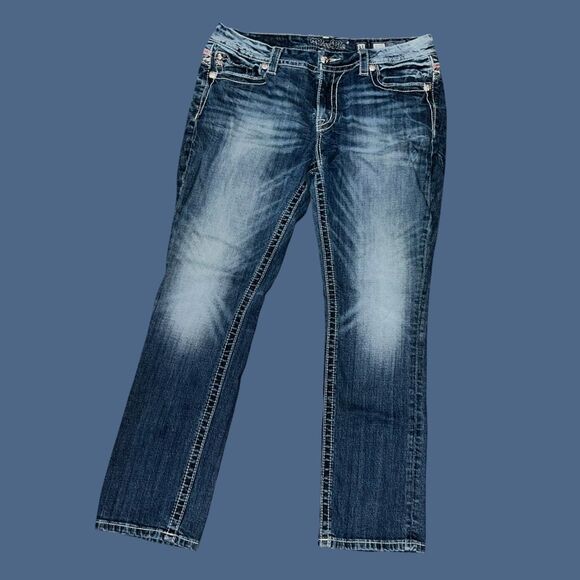Miss Me Embroiderd Mid Rise Easy Straight Blue Jeans Size 31x28 #225 - Picture 2 of 8